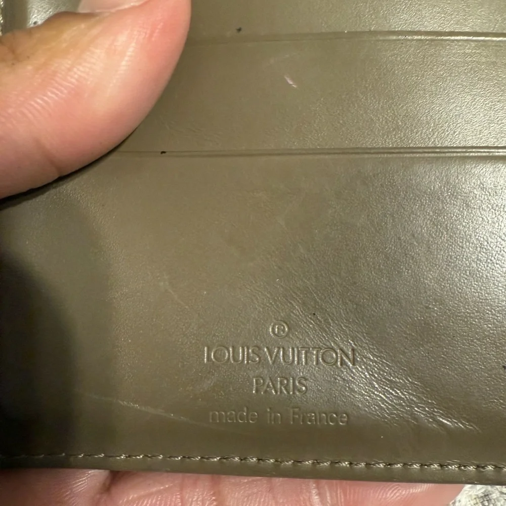 Louis Vuitton Epi Portefeuille Tri Fold